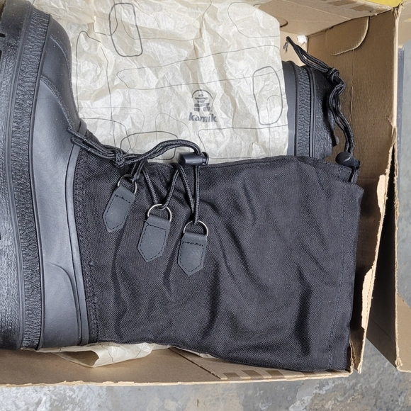 Kamik Winter Boots - Picture 2 of 4